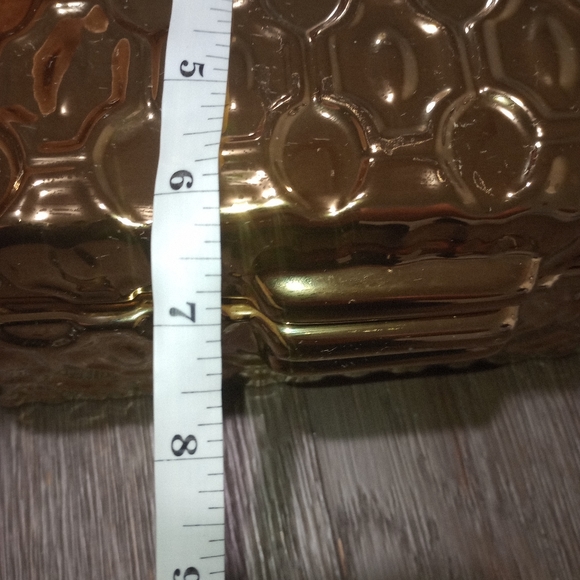 Golden accent box - Picture 9 of 10